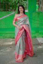Load image into Gallery viewer, Rhapsodic Function Wear Jacquard Zari Weaving Work Kanchipuram Silk Saree With Ephemeral Blouse Piece