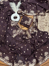 Load image into Gallery viewer, Glamorous Function Wear Viscose Silk Jacquard Border Fancy Designer Saree With Blouse Piece