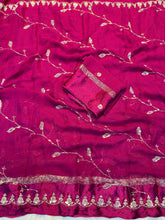 Load image into Gallery viewer, Adorning Pure Viscose Georgette Sattin Patta Beads n Sequence Work Saree With Ravishing Blouse Piece
