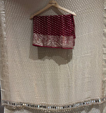 Load image into Gallery viewer, Evocative Wedding Wear Viscose Georgette Jacquard Zari n Mirror Work Border Fancy Saree With Blouse Piece