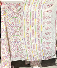 Load image into Gallery viewer, Blooming Party Wear Georgette Bandhani Print Tussels n Mirror Work Designer Saree With Blouse Piece