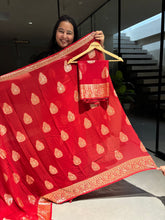 Load image into Gallery viewer, Gorgeous Party Wear Viscose Georgette Jacquard Zari Work Saree With Elegant Blouse Piece