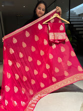 Load image into Gallery viewer, Gorgeous Party Wear Viscose Georgette Jacquard Zari Work Saree With Elegant Blouse Piece