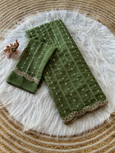 Load image into Gallery viewer, Fantabulous Wedding Wear Pure Silk Embriodery N Sequence Cut Work Border Fancy Designer Saree With Blouse