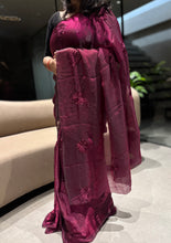 Load image into Gallery viewer, Prettiest Wedding Wear Silk Embroidery Thread n Beads Work Designer Saree With Blouse Piece