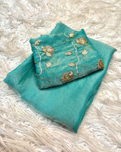 Load image into Gallery viewer, Mellifluous Party Wear Silk Designer Saree With Beads Heavy Work Blouse Piece