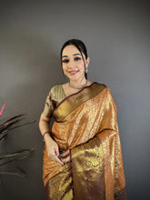 Load image into Gallery viewer, Charismatic Wedding Wear Kanjivaram Silk Rich Pallu Jacquard Border Designer Saree With Contrast Blouse Piece