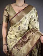 Load image into Gallery viewer, Splendorous Wedding Wear Kanjivaram Silk Rich Pallu With Jacquard Border Designer Sarre For Weeding