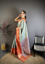 Load image into Gallery viewer, Splendorous Wedding Wear Kanjivaram Silk Rich Pallu With Jacquard Border Designer Sarre For Weeding