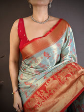 Load image into Gallery viewer, Splendorous Wedding Wear Kanjivaram Silk Rich Pallu With Jacquard Border Designer Sarre For Weeding