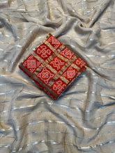 Load image into Gallery viewer, Gorgeous Party Wear Viscose Silk Zari Work Fancy Designer Saree With Contrast Blouse Piece