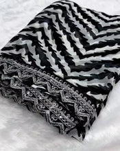 Load image into Gallery viewer, New Soft Georgette Print With Cut Lace Work Fancy Designer Saree With Blouse Piece