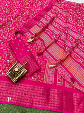Load image into Gallery viewer, New Kalamkari Print Saree With Sequin & Zari Boder & Tussles in Pallu With Printed Blouse