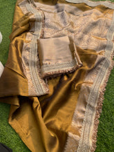 Load image into Gallery viewer, New Golden Color Banarasi Tissue Silk Jacquard n Lace Work Fancy Designer Partywear Saree