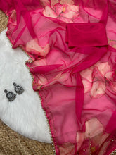 Load image into Gallery viewer, New Beautiful Soft Tebby Silk Print n Handwork Partywear Fancy Designer Saree With Blouse