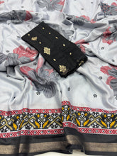 Load image into Gallery viewer, New Pure Mul Cotton Print With Rich Pallu Work Fancy Designer Festive Wear Saree With Blouse