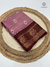 Load image into Gallery viewer, Latest Pink Color Pure Dola Silk Print n Zari Work Fancy Designer Wedding Wear Saree With Blouse