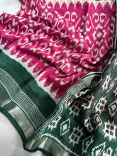 Load image into Gallery viewer, Sempiternal Kota Fabric Print n Zari Weaving Work Fancy Designer Saree With Blouse Piece