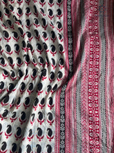 Load image into Gallery viewer, New Wedding Wear Off White Color Mul Cotton Print Sequence Lace n Rich Pallu Work Designer Saree With Stunner Blouse Piece