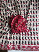 Load image into Gallery viewer, New Wedding Wear Off White Color Mul Cotton Print Sequence Lace n Rich Pallu Work Designer Saree With Stunner Blouse Piece