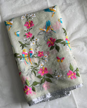 Load image into Gallery viewer, Traditional Pista Color Pure Kota Doriya Zari weaving border n Embroidery Work Designer Saree With Assemblage Blouse Piece