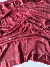 Load image into Gallery viewer, Verdant Cherry Pink Jacquard Work Pure Soft Viscose Silk Saree With Desiring Blouse Piece