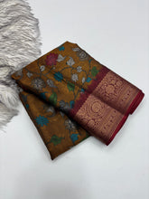 Load image into Gallery viewer, Latest Festive Wear Gold Color Dola Silk Jacquard Zari n Print Work Fancy Designer Saree With Blouse