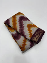 Load image into Gallery viewer, Luxuriant Leheriya Print n Jacquard Weaving Work Pure Mangalkari Viscose Saree With Fugacious Blouse Piece