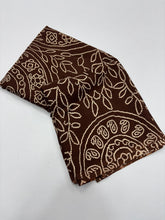 Load image into Gallery viewer, Elegant Festive Wear Satin Silk Bandhani Print Fancy Designer Saree With Blouse