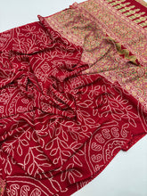Load image into Gallery viewer, Elegant Festive Wear Satin Silk Bandhani Print Fancy Designer Saree With Blouse