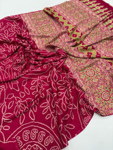 Load image into Gallery viewer, Elegant Festive Wear Satin Silk Bandhani Print Fancy Designer Saree With Blouse