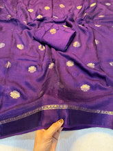 Load image into Gallery viewer, Latest Festive Wear Pure Soft Viscose Jute Zari Jacquard Weaving Work Fancy Designer Saree With Blouse