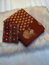 Load image into Gallery viewer, New Wedding Wear Pure Soft Viscose Dola Crape Silk Jacquard Zari Chit Palllu Work Fancy Designer Saree With Blouse