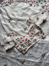 Load image into Gallery viewer, Mellifluous Function Wear Pure Kota Doriya Embroidery Flower Butties n Arco Cut Work Border Designer Saree With Unstitched Blouse