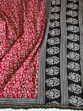 Load image into Gallery viewer, Entrancing Festive Wear Red Colour Mul Cotton Print Sequence Lace n Rich Pallu Work Fancy Designer Saree