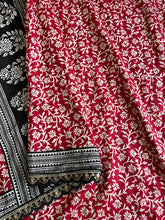 Load image into Gallery viewer, Entrancing Festive Wear Red Colour Mul Cotton Print Sequence Lace n Rich Pallu Work Fancy Designer Saree