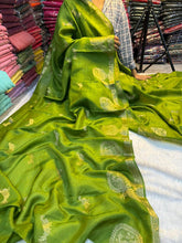 Load image into Gallery viewer, Confounding Party Wear Pure Soft Viscose Zari Jacquard Weaving Work Saree With Blouse Piece