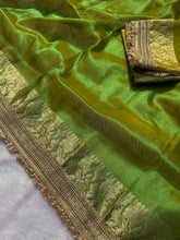 Load image into Gallery viewer, Charming Function Wear Banarasi Tissue Silk Jacquard n Lace Work Fancy Designer Saree With Blouse Piece