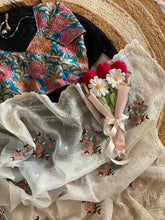 Load image into Gallery viewer, Marvellous Festive Wear Crush Organza Silk Embroidery N Sequence Work With Scallop Border Saree With Contrast Stitched Blouse