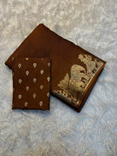 Load image into Gallery viewer, Ravishing Party Wear Pure Russian Dola Silk Jacquard Weaving Border Rich Pallu Fancy Designer Saree With Blouse Piece