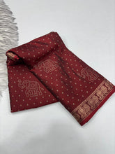 Load image into Gallery viewer, Fantabulous Party Wear Soft Dola Silk Kalamkari Print Mangalkari Zari Border Fancy Designer Saree With Blouse Piece