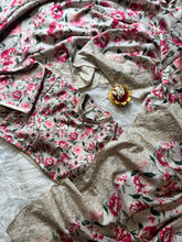 Load image into Gallery viewer, Elgant Function Wear Handloom Tussar Silk Kalamkari Print Fancy Designer Saree With Unstitched Blouse