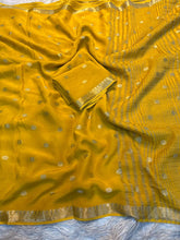 Load image into Gallery viewer, Attractive Wedding Wear Pure Viscose Silk Jacquard Weaving Work Rich Pallu Fancy Designer Saree With Blouse Piece