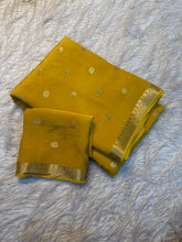 Load image into Gallery viewer, Attractive Wedding Wear Pure Viscose Silk Jacquard Weaving Work Rich Pallu Fancy Designer Saree With Blouse Piece