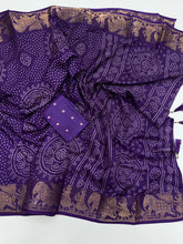 Load image into Gallery viewer, Charming Festive Wear Pure Soft Dola Crush Silk Jacquard Border Rich Pallu Fancy Designer Saree With Blouse Piece