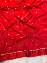 Load image into Gallery viewer, Fantabulous Festive Wear Pure Viscouse Soft Jute Jacquard Design n Satin Border Fancy Saree With Blouse Piece