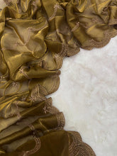 Load image into Gallery viewer, Groovy Function Wear Silk Embriodery Work Designer Saree With Elegant Blouse Piece