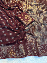 Load image into Gallery viewer, Magnetic Function Wear Pure Viscose Weaving Silk Jacquard Work Rich Pallu Designer Saree With Elegant Blouse Piece