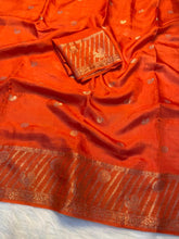 Load image into Gallery viewer, Adorning Festive Wear Pure Viscose Soft Silk Jacquard Work Border Designer Saree With Blouse Piece