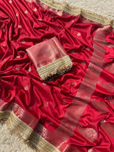 Load image into Gallery viewer, New Wedding Wear Banarasi Silk Jacquard n Heavy Lace Work Fancy Designer Saree